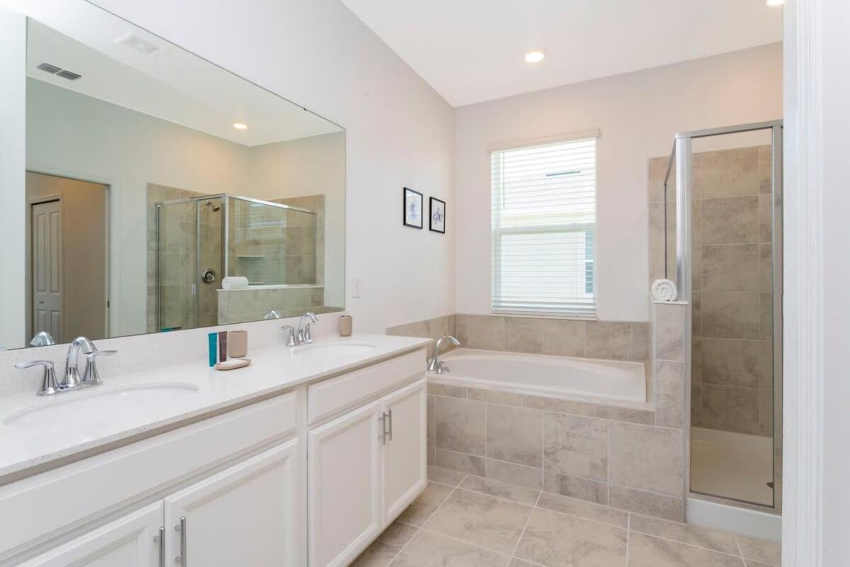 Casa de férias Family Friendly 3bd Close To @champions Gate 991 Kissimmee